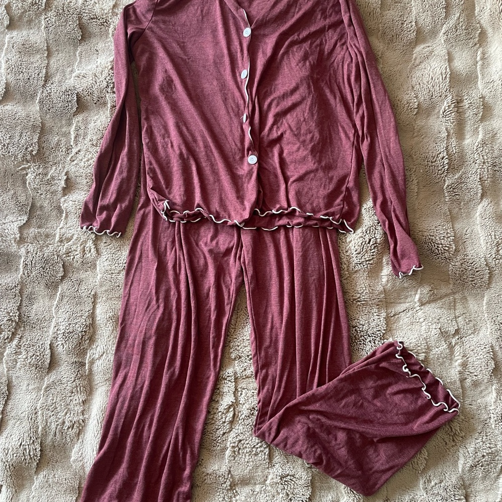 Women's Rose Two-Piece Pajama Set with White Lettuce Trim
